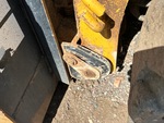 Chassis with Quick Coupler to Arms Pins