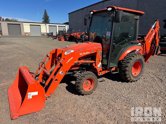 2025 Kubota LX4020HSDC 4WD Utility Tractor