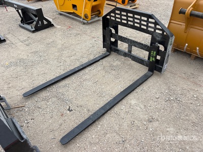 2026 GIYI GY-DHC 59 in Skid Steer Forks (Unused)