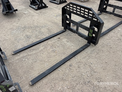 2026 GIYI GY-DHC 59 in Skid Steer Forks (Unused)