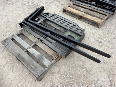 2026 GIYI GY-DHC 59 in Skid Steer Forks (Unused)