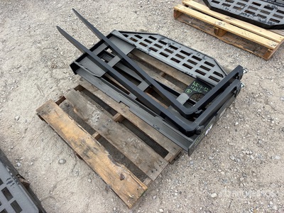 2026 GIYI GY-DHC 59 in Skid Steer Forks (Unused)