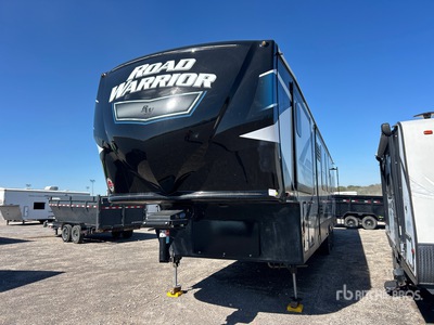 2021 Heartland 4275RW  44 ft Tri/A Toy Hauler Travel Trailer