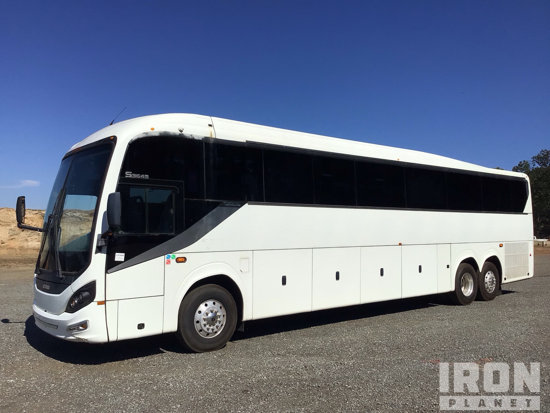 2015 CAIO S3645 6x2 57-Seat Coach