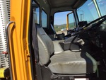 Cab with Seats/armrests