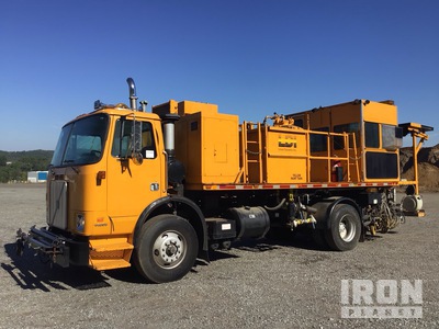 2001 Volvo WX42 4x2 Paint Striping Truck