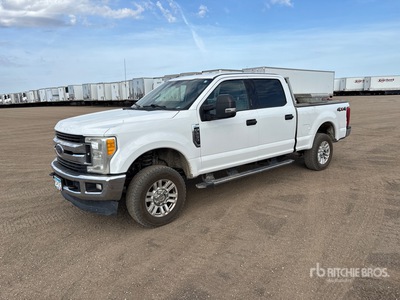 2017 Ford F-250 XLT 4x4 Crew Cab Pickup