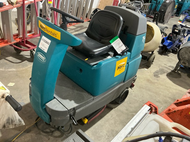 2022 Tennant T7 Ride-On Electric Floor Sweeper (Inoperable)