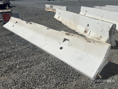 20 ft Concrete Barrier
