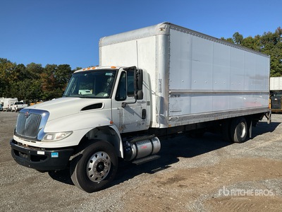2015 International 4300 4x2 Van Truck