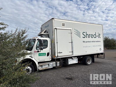 2018 Freightliner M2 106 4x2 Camion triturador movil