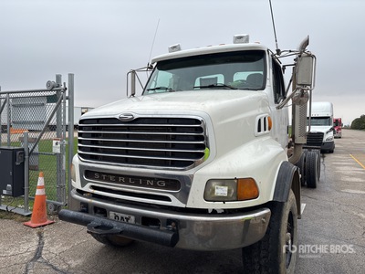2007 Sterling LT9500 6x4 Ciężarówka z płaską platformą