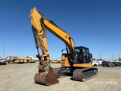 Cat 335F LCR Tracked Excavator