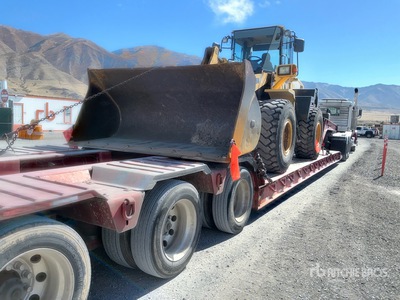2000 Komatsu WA320 Wheel Loader