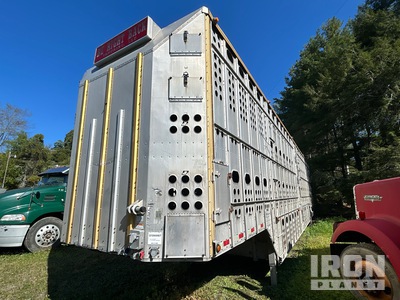 2014 Merritt 52 ft T/A Spread Axle Livestock Trailer