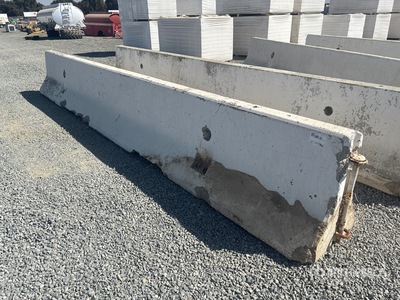 20 ft Concrete Barrier