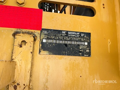 2009 Cat CS74 Rullo vibrante ferro gomma