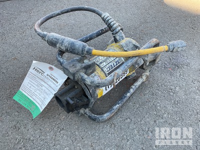 2015 Oztec 2.4 OZ Electric Concrete Vibrator