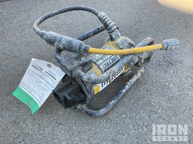 2015 Oztec 2.4 OZ Electric Concrete Vibrator