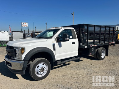 2019 Ford F-550 XL 4x4 Flatbed Truck