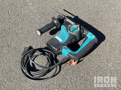 2020 Makita HR2811F Rotary Hammer