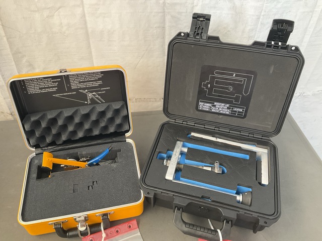 (1) Jackscrew Inspection Tool & (1) Mechanical Puller
