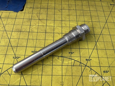 (100) Champion Aerospace FHE158C Spark Igniters