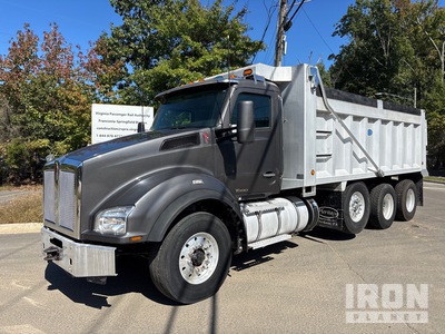 2020 Kenworth T880 8x4 Tri/A Dump Truck