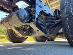 Underbody with Non-Driven Drop Axle (1)