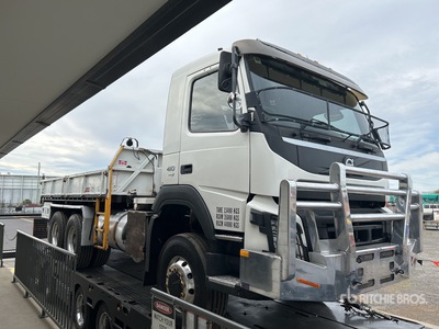 2015 Volvo Tipper Truck