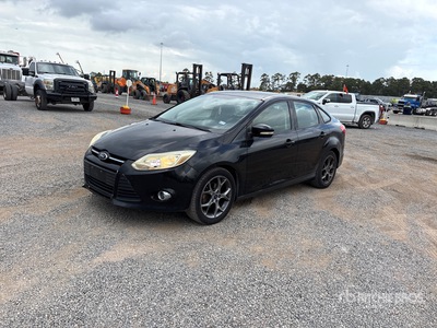 2013 Ford Focus SE SE Automobile