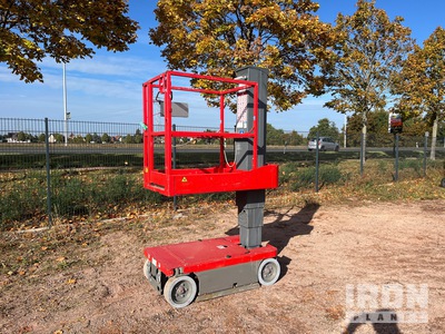 2014 Skyjack SJ12 Pionowy podnośnik masztowy