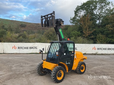 2017 JCB 520-40 Telehandler