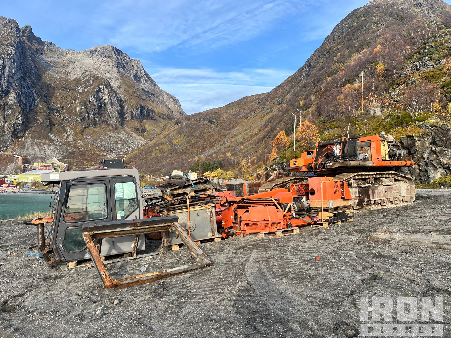 2003 (unverified) Hitachi Zx850H Tracked Excavator