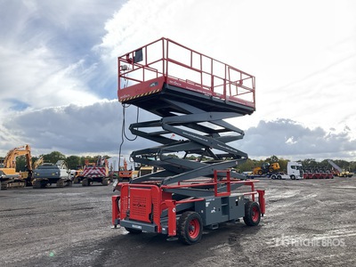 2014 Skyjack SJ9250RT 4x4 Diesel Scissor Lift