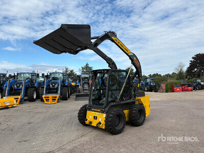 2026 New Holland L318 Two-Speed Electric Minicargadora