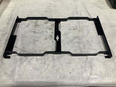 (73) A52505-C Battery Retainers