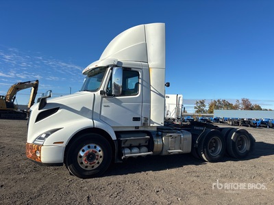 2019 Volvo VNR 6x4 T/A Day Cab Truck Tractor