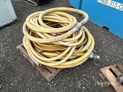 Quantity of (8) Hose Hydronic 1 1/2 in x 50 ft