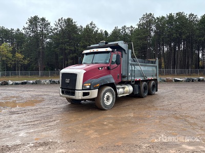 2013 Cat CT660S 6x4 T/A Dump Truck