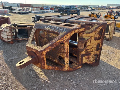 48 in Clamshell Bucket