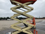 Chassis with Scissor Linkage