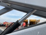 Hydraulics with Lift Cylinders