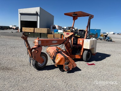 2008 Lay-Mor 8HC Ride-On Barredora