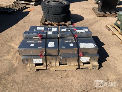 (10) GE Heavy Duty Safety Switches