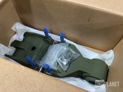 (6) Choctaw Defense C01J18019 Non-Rotating Shaft Eye Brackets