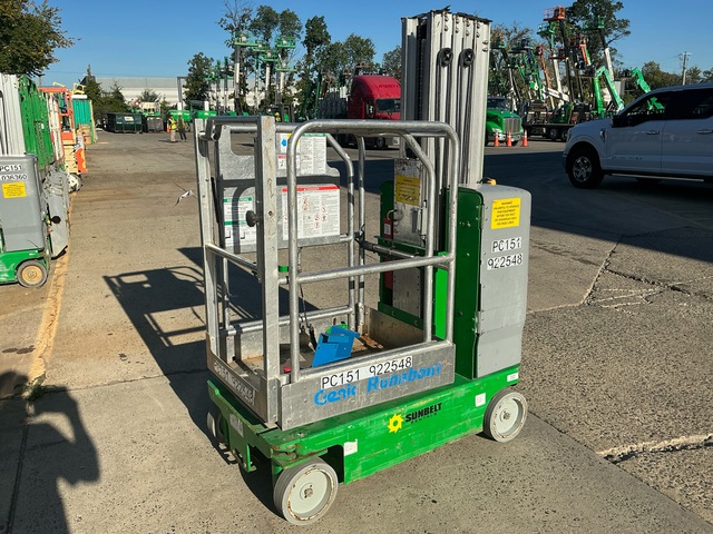 2016 Genie GR-20 Vertical Mast Lift