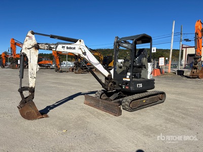 2015 Bobcat E35 Mini Excavator