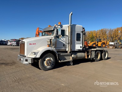 2014 Kenworth T800 6x4 Ciągnik siodłowy T/A z kabiną sypialną