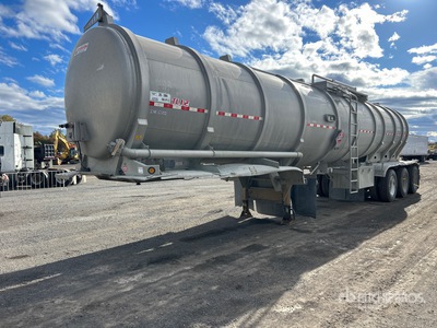2017 Dragon 11100 gal Tri/A Remorque-citerne